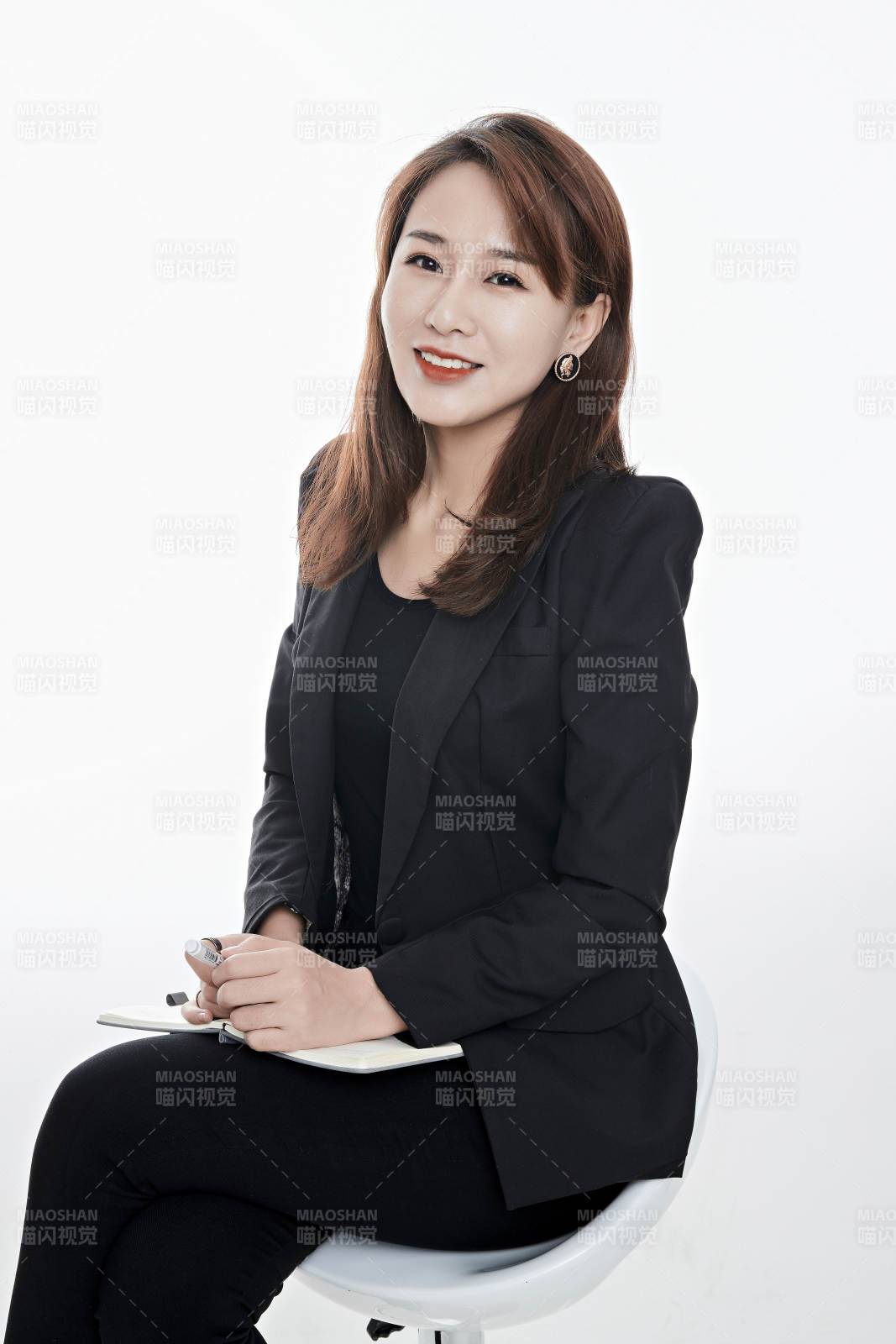 亚洲职业女性文员公关图片