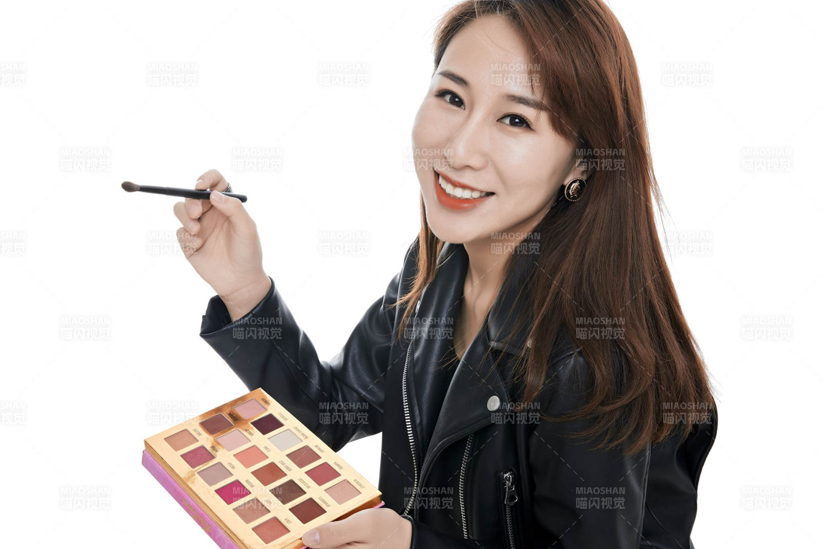 女性职业化妆师图片