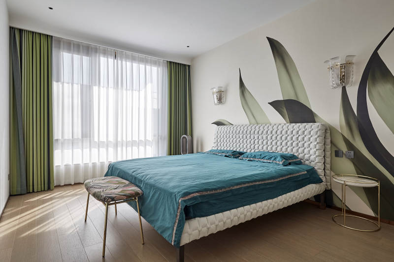 现代卧室设计图片