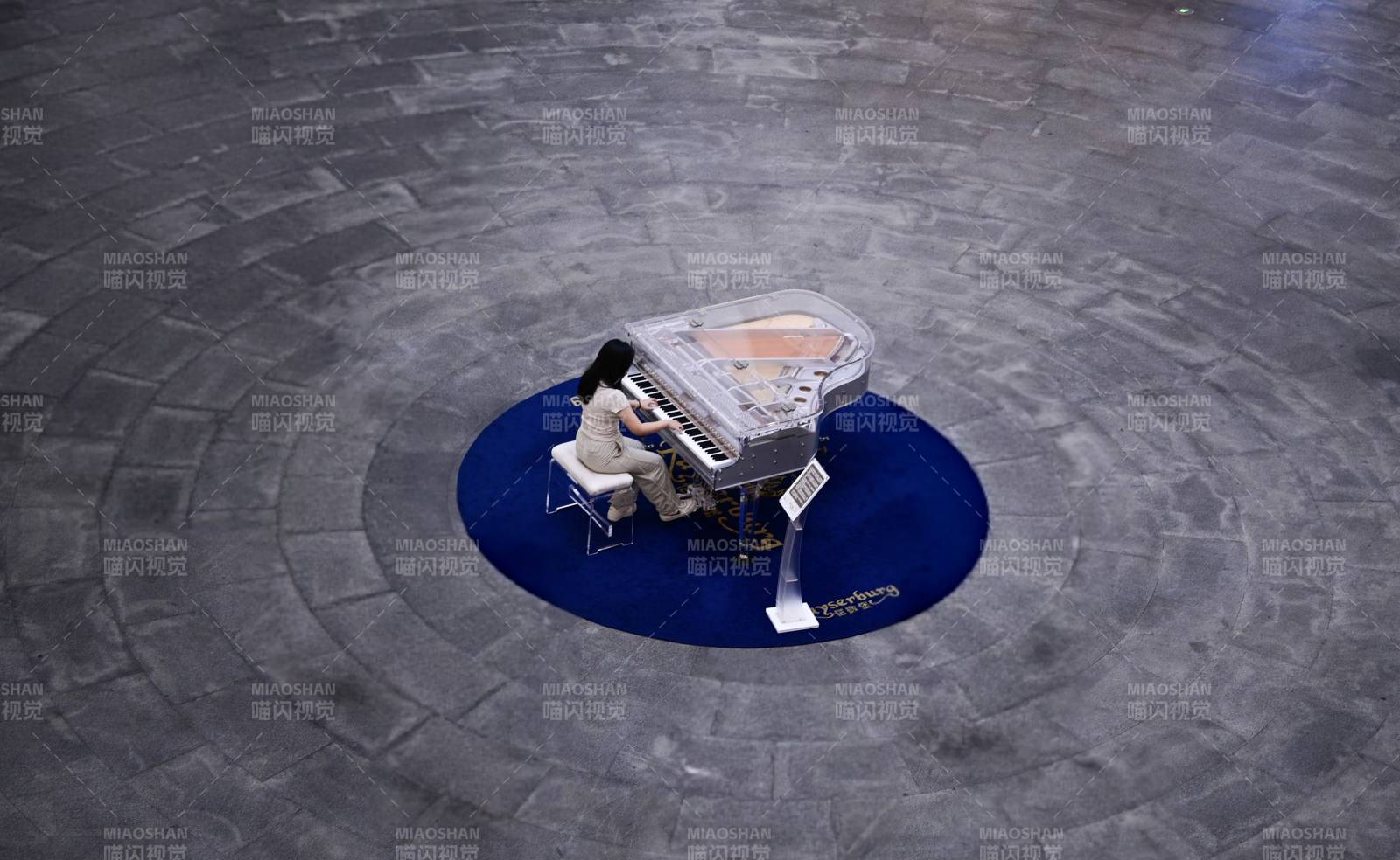 钢琴独奏 静谧之美图片