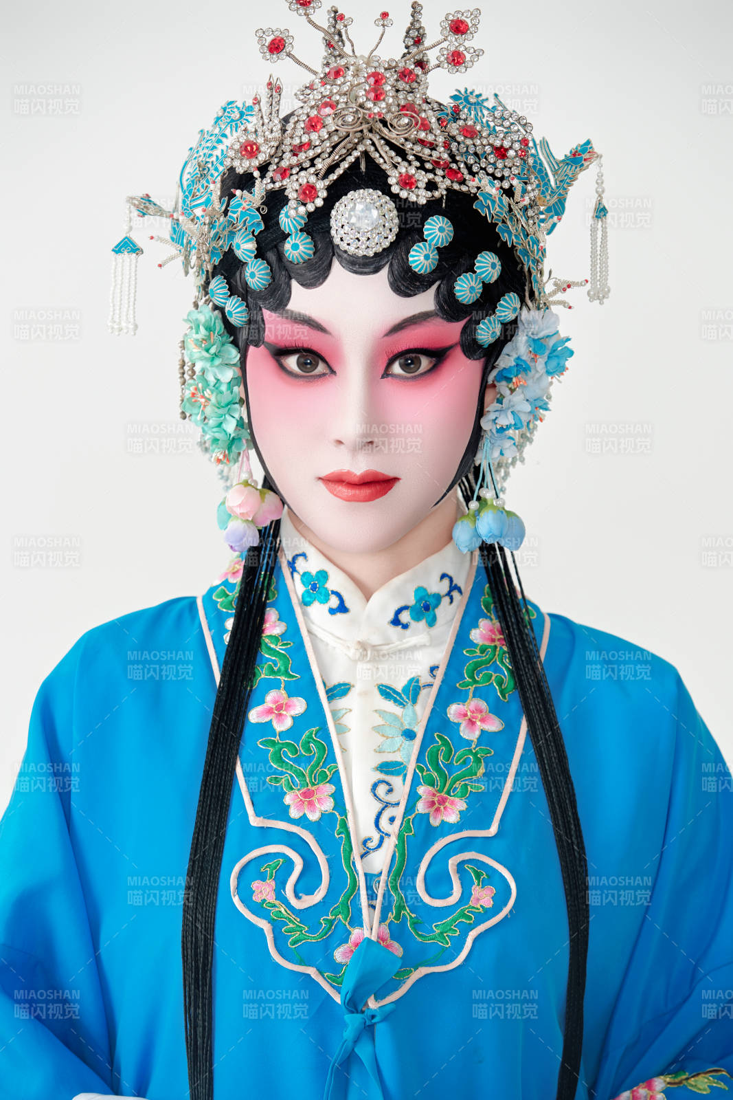 国粹戏曲京剧昆曲青衣旦角形象的女性演员图片