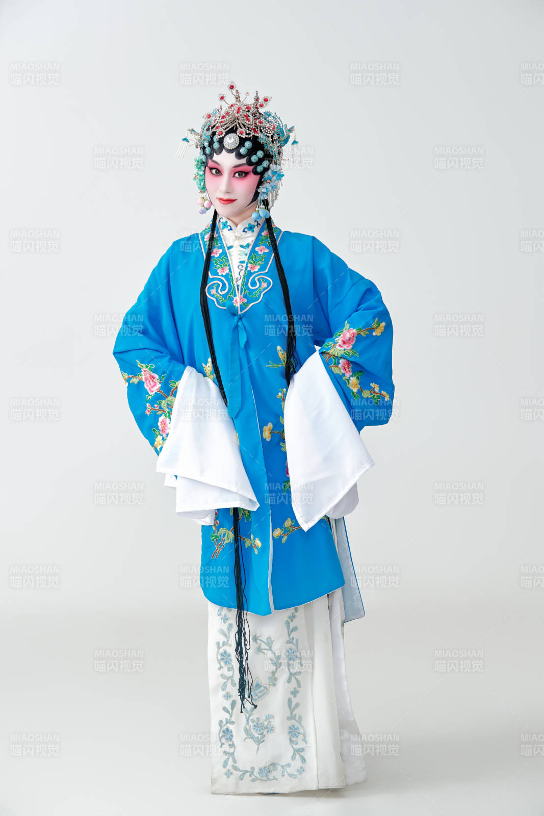 国粹戏曲京剧昆曲青衣旦角形象的女性演员图片