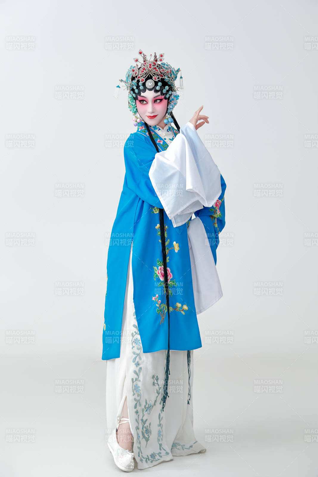 国粹戏曲京剧昆曲青衣旦角形象的女性演员图片