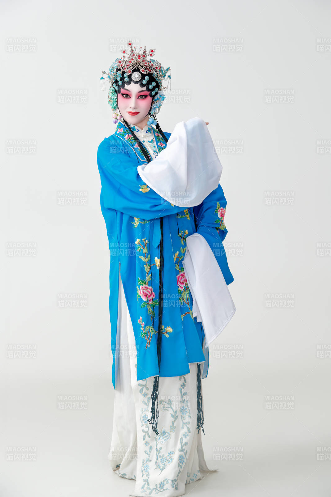 国粹戏曲京剧昆曲青衣旦角形象的女性演员图片