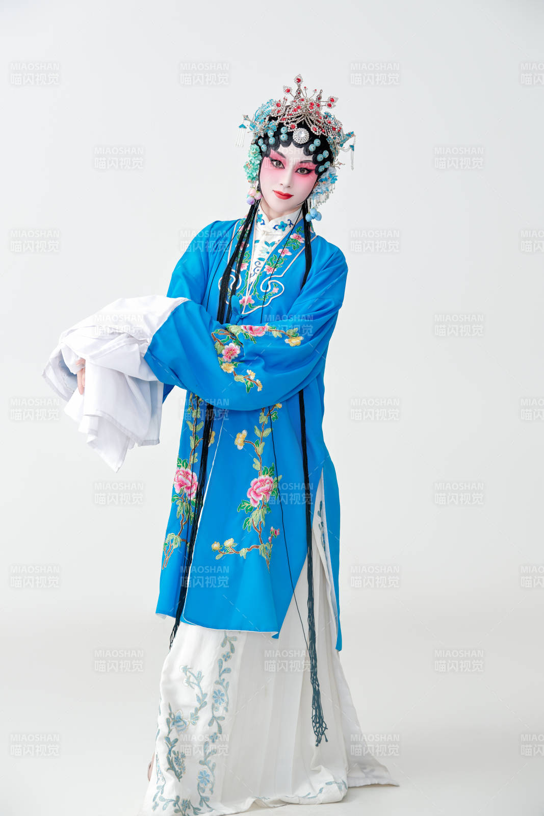 国粹戏曲京剧昆曲青衣旦角形象的女性演员图片