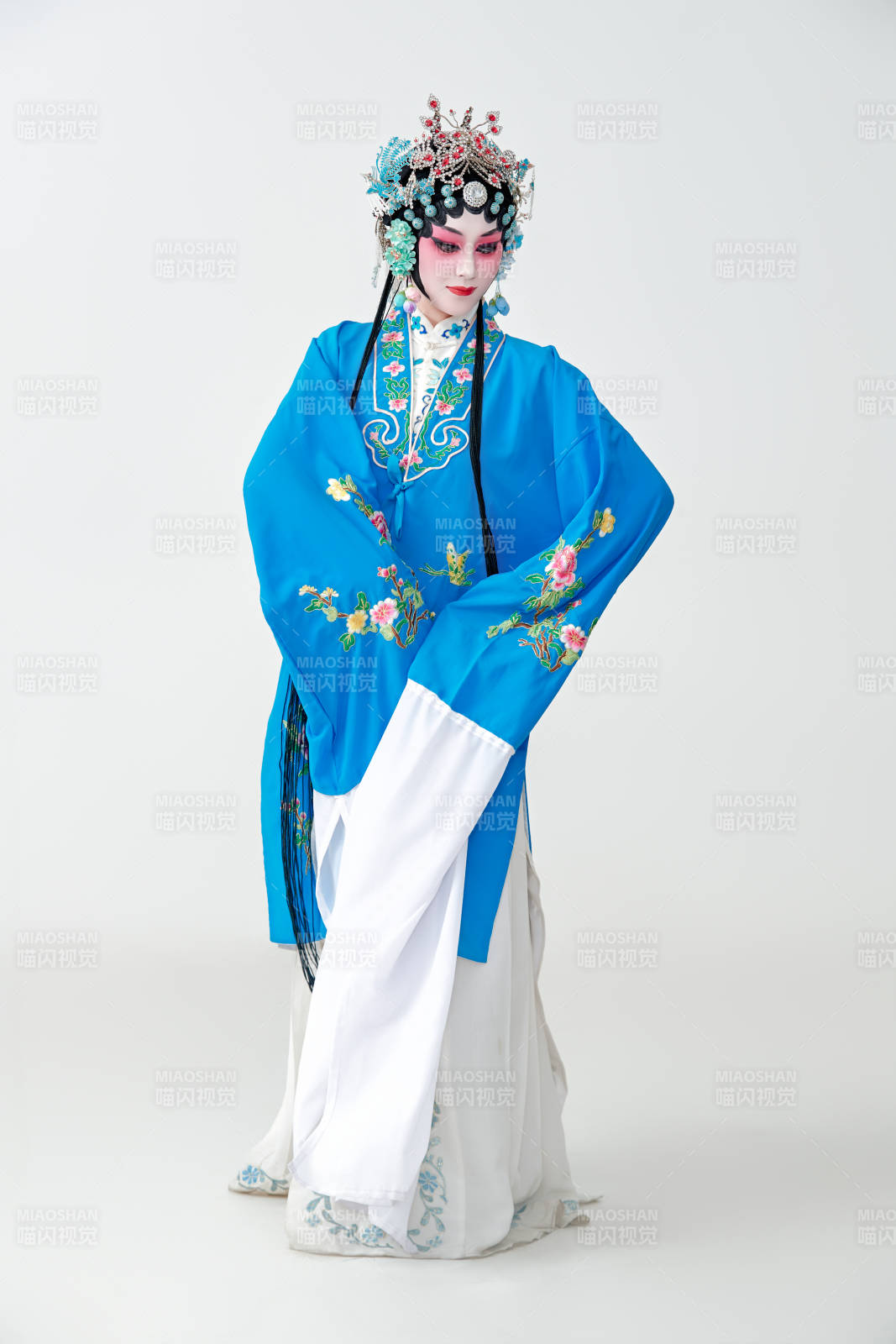 国粹戏曲京剧昆曲青衣旦角形象的女性演员图片