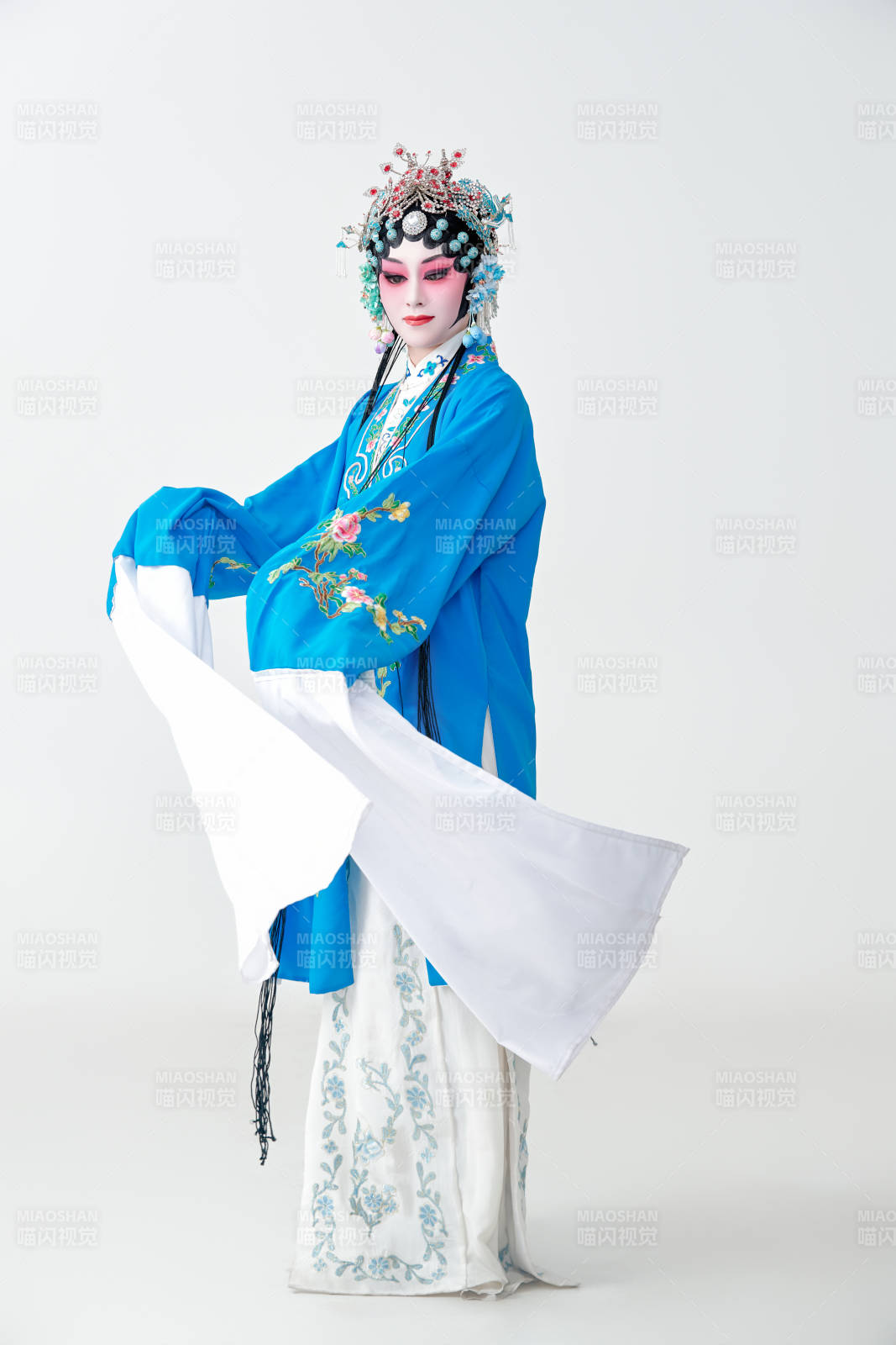 国粹戏曲京剧昆曲青衣旦角形象的女性演员图片