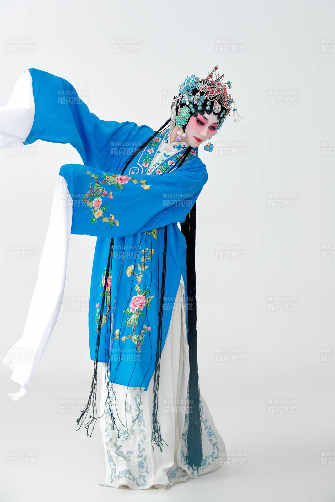 国粹戏曲京剧昆曲青衣旦角形象的女性演员图片