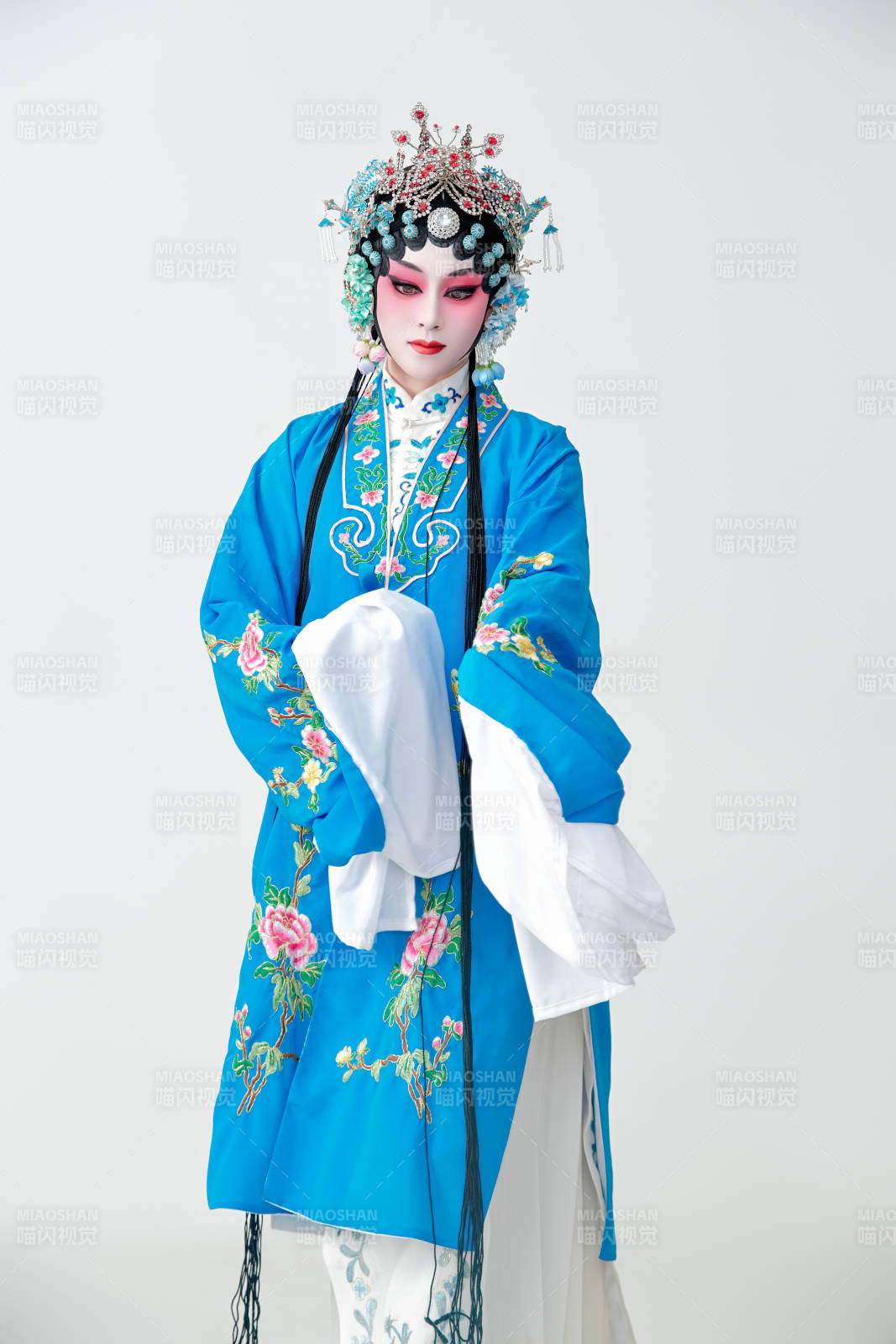 国粹戏曲京剧昆曲青衣旦角形象的女性演员图片