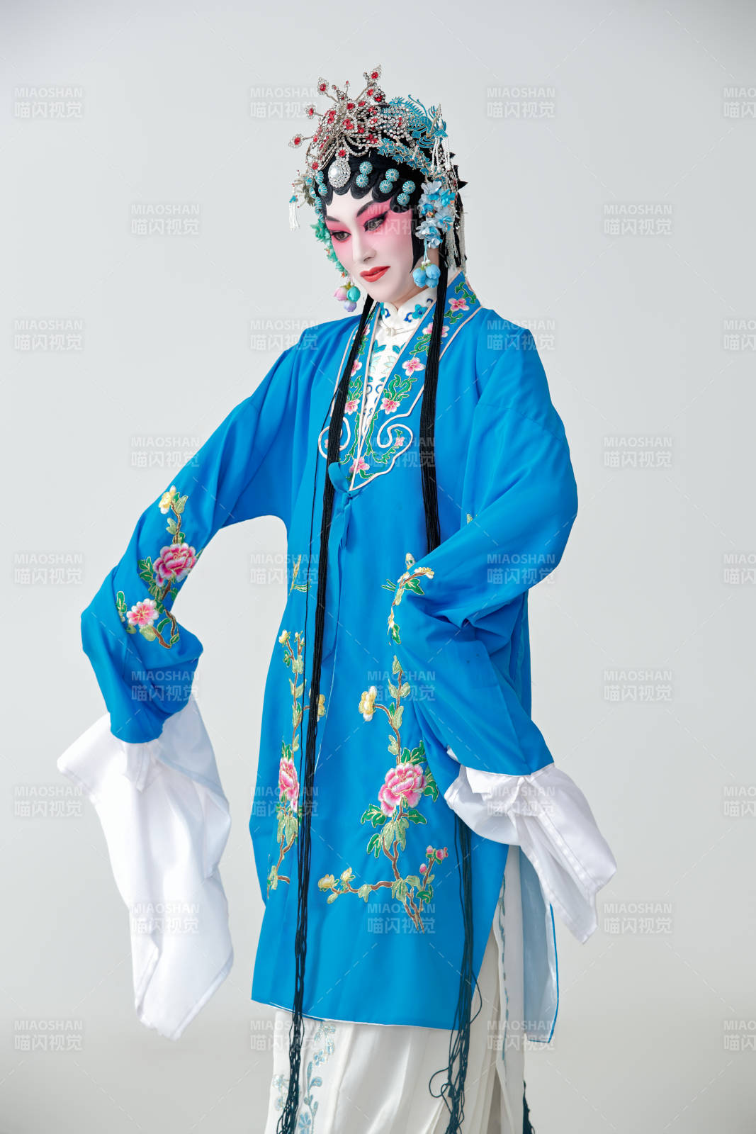 国粹戏曲京剧昆曲青衣旦角形象的女性演员图片