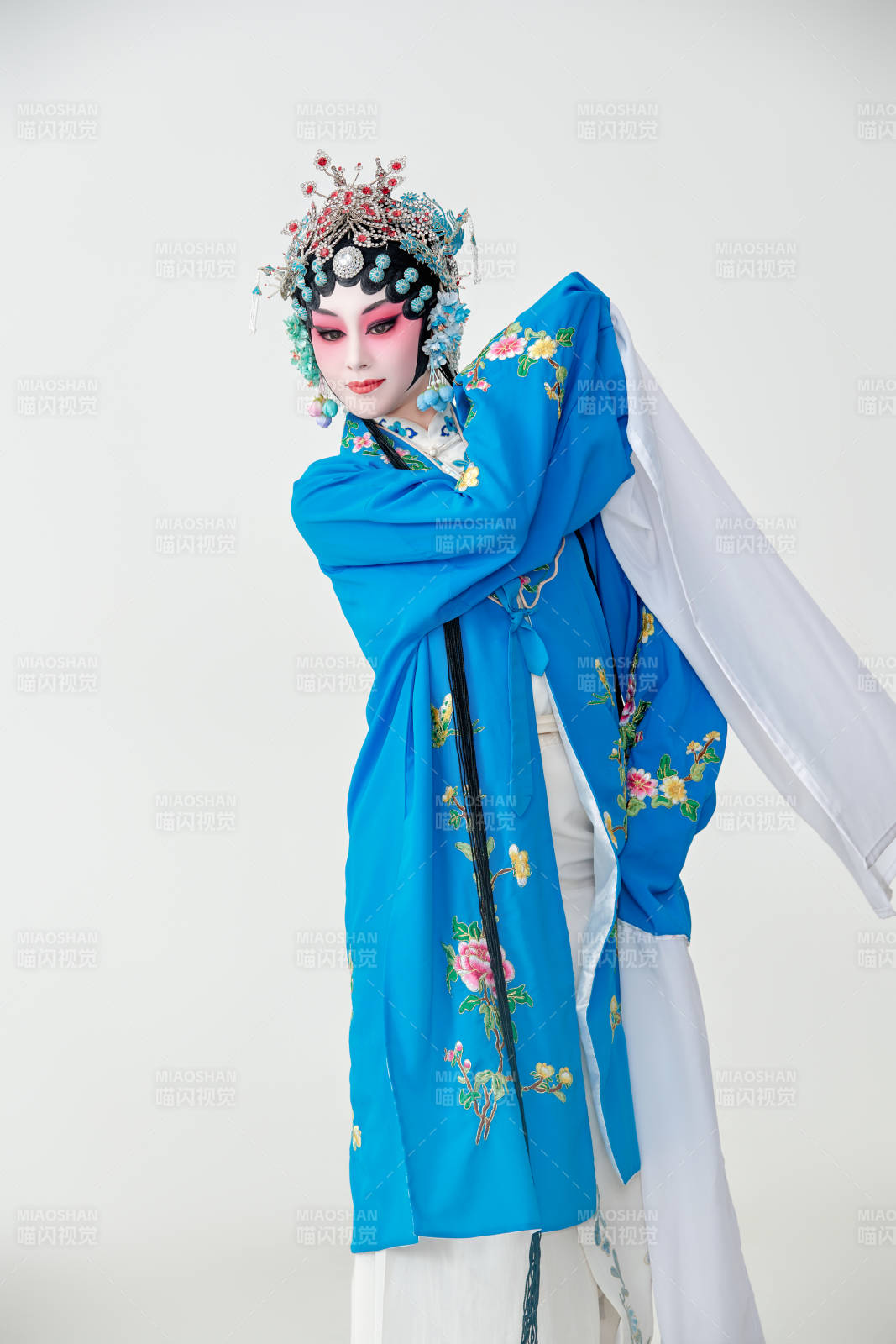 国粹戏曲京剧昆曲青衣旦角形象的女性演员图片