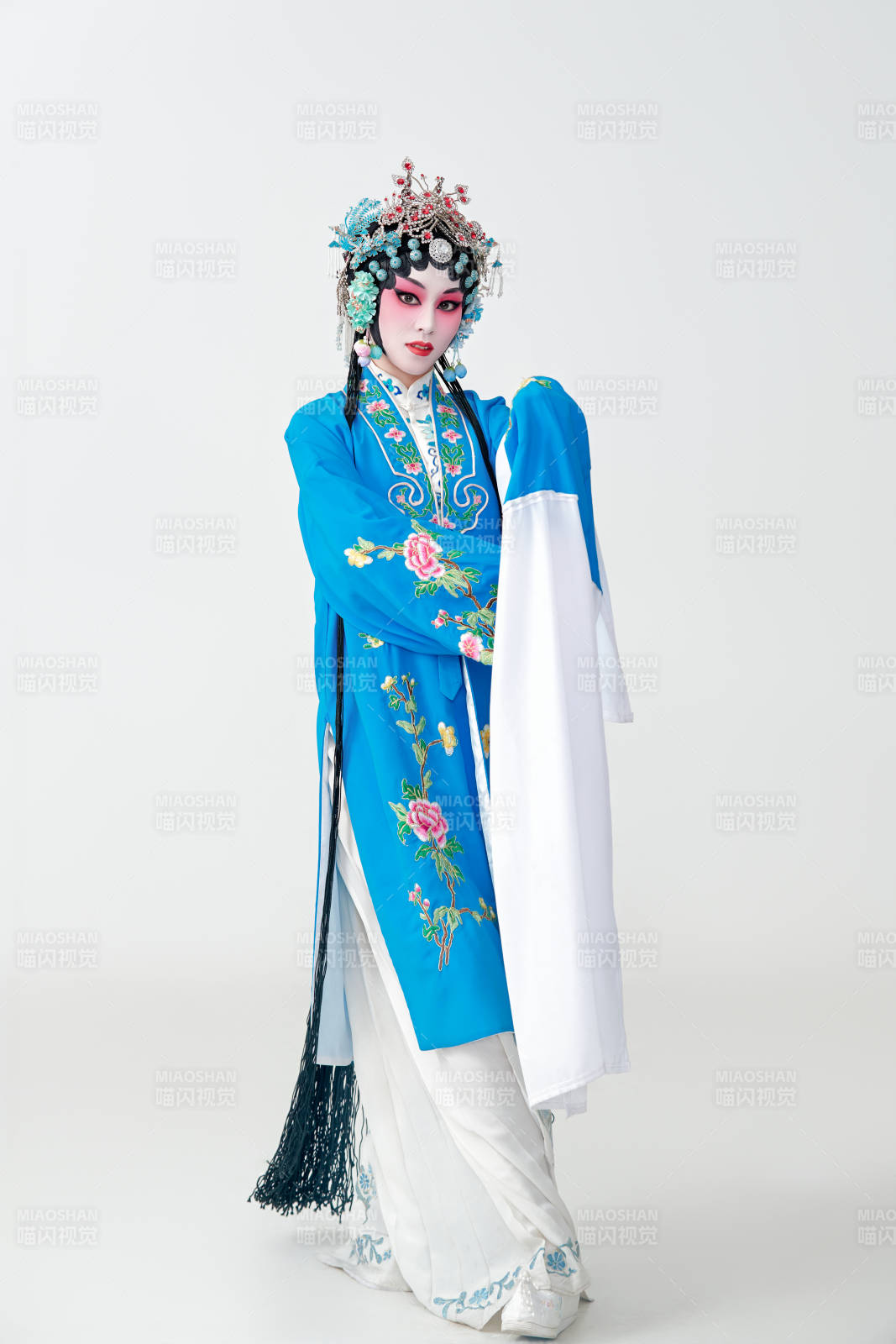 国粹戏曲京剧昆曲青衣旦角形象的女性演员图片