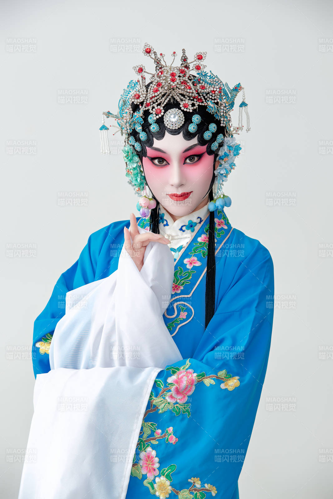 国粹戏曲京剧昆曲青衣旦角形象的女性演员图片