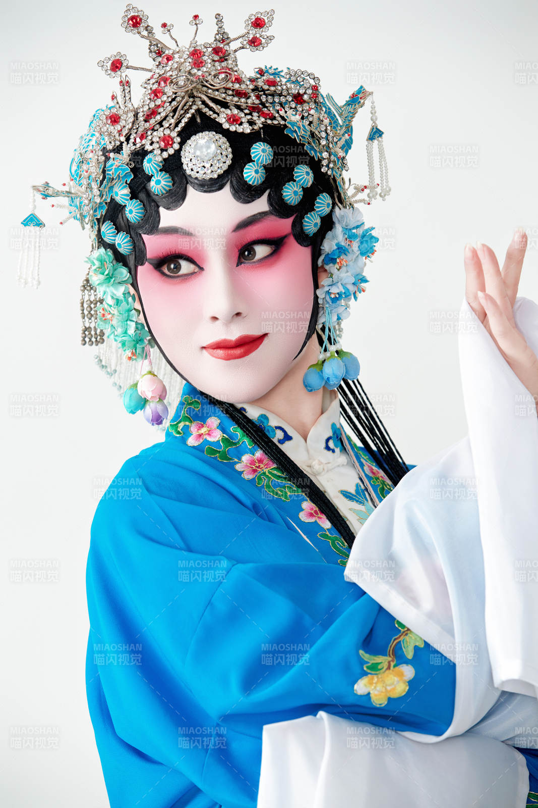 国粹戏曲京剧昆曲青衣旦角形象的女性演员图片