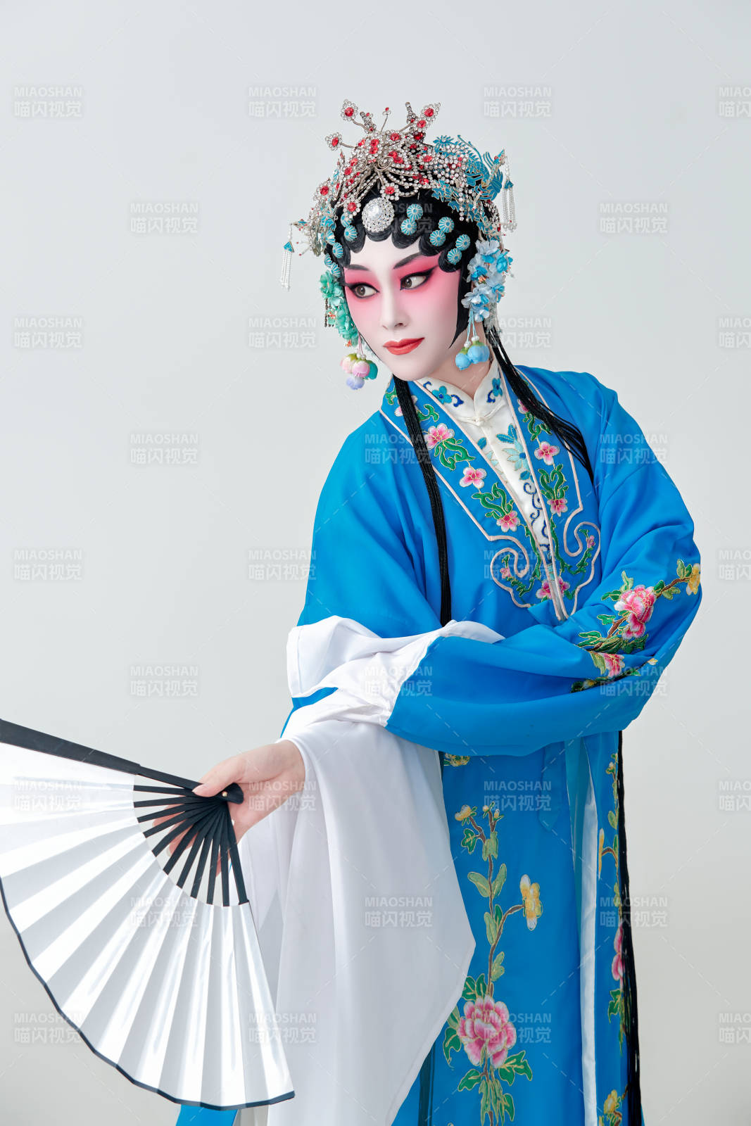 国粹戏曲京剧昆曲青衣旦角形象的女性演员图片