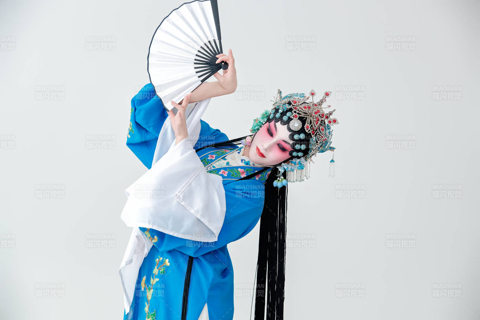 国粹戏曲京剧昆曲青衣旦角形象的女性演员图片