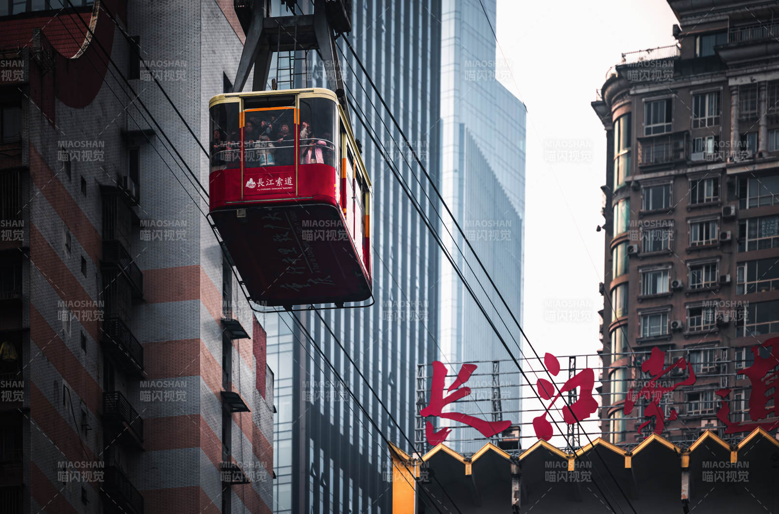 长江索道缆车图片