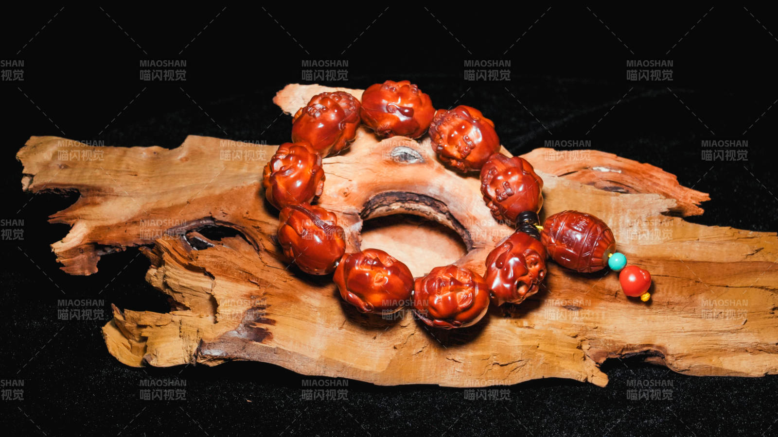 文玩核桃手串图片