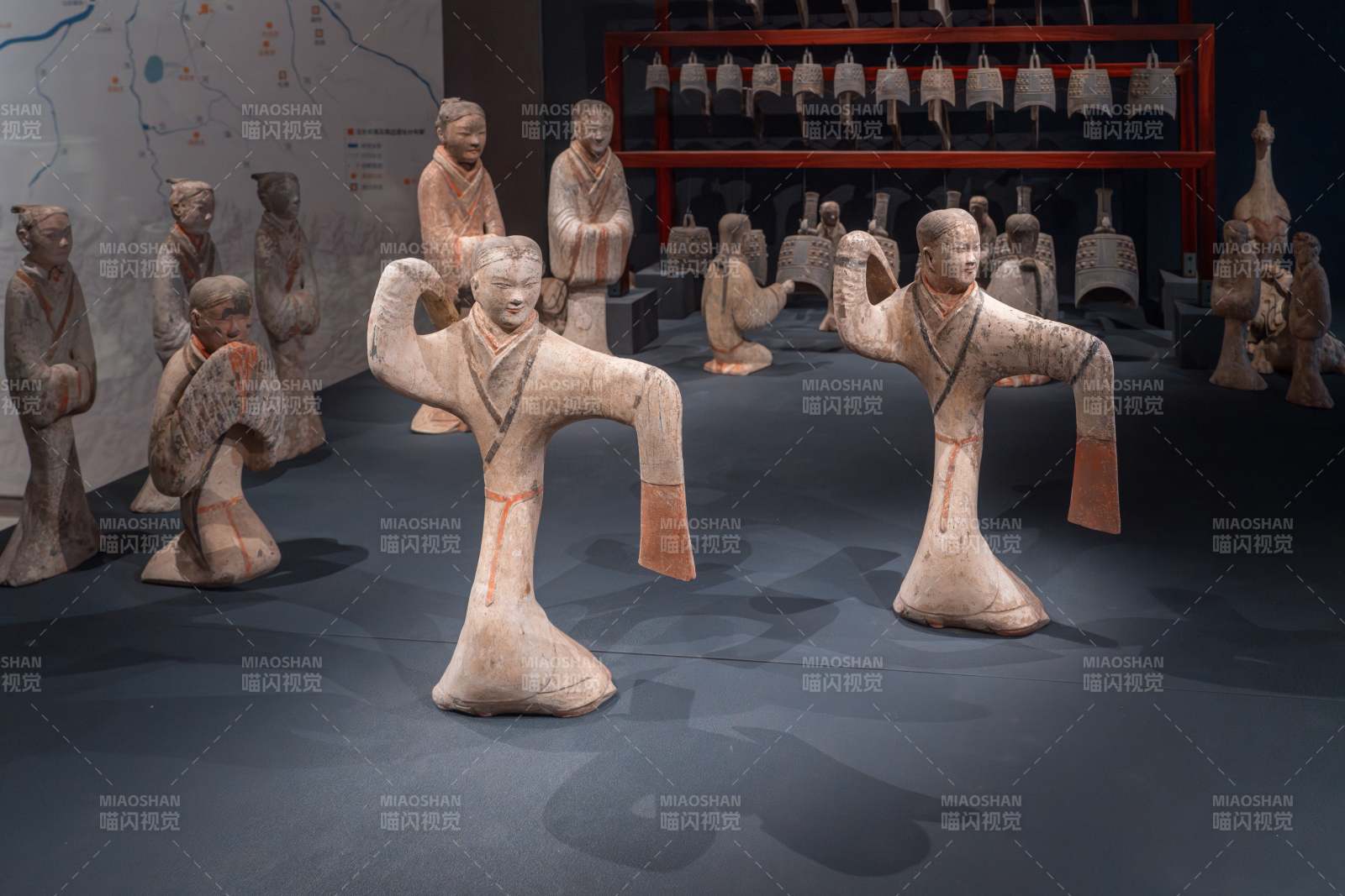 陕西考古博物馆的彩绘舞蹈俑图片