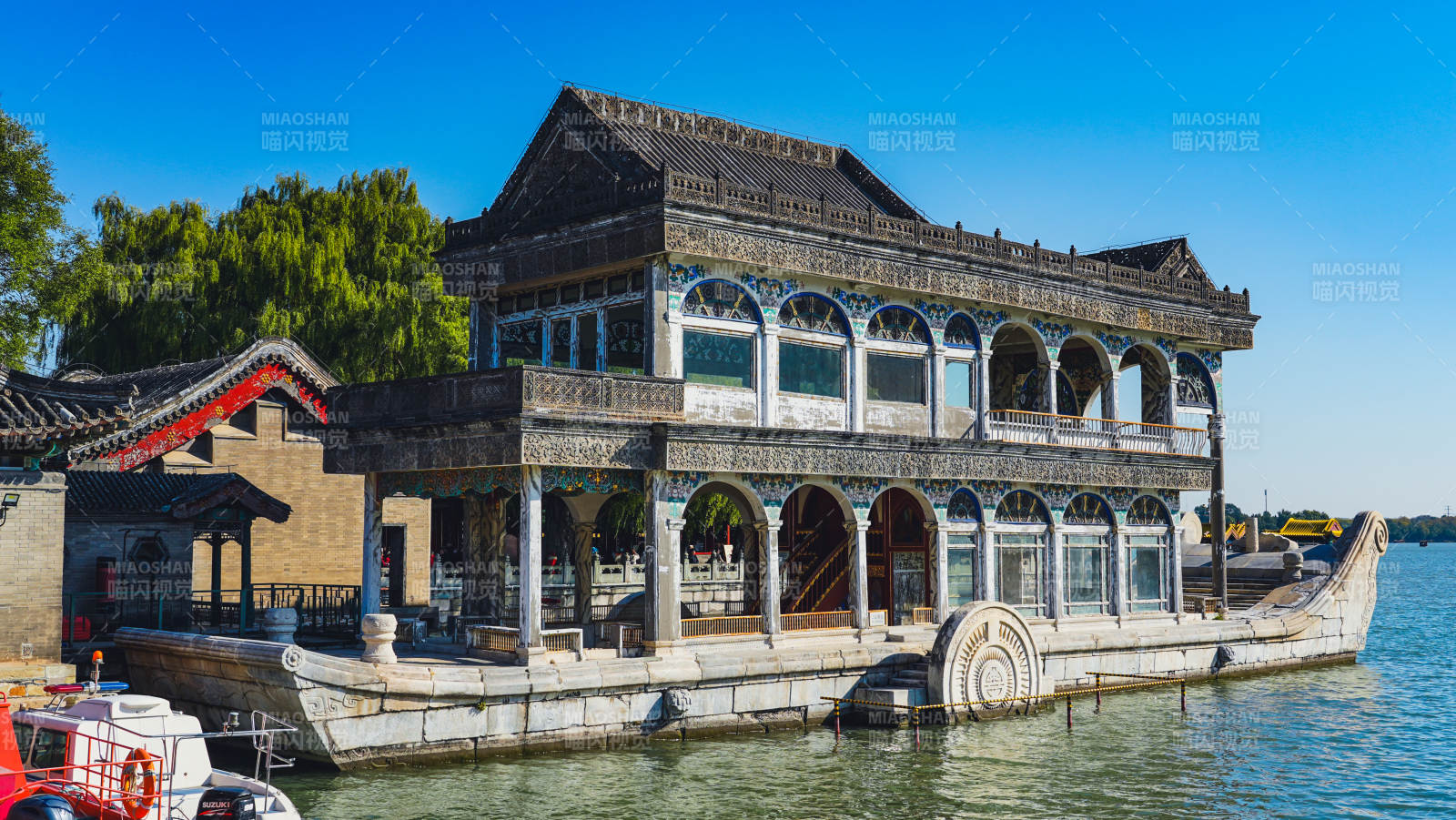 颐和园石舫图片