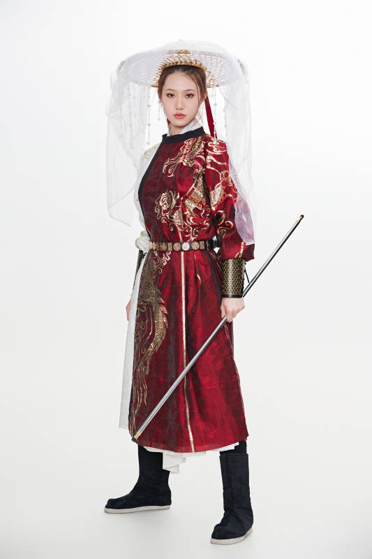 身穿武侠古风汉服英气十足的亚洲美女图片