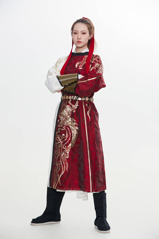 身穿武侠古风汉服英气十足的亚洲美女图片