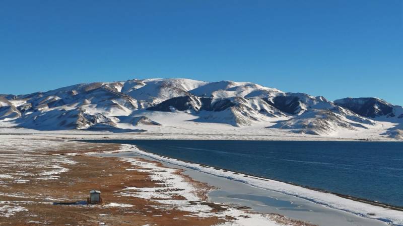 赛里木湖风光图片