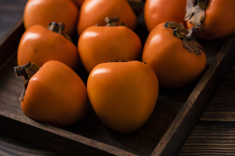 柿子静物图图片