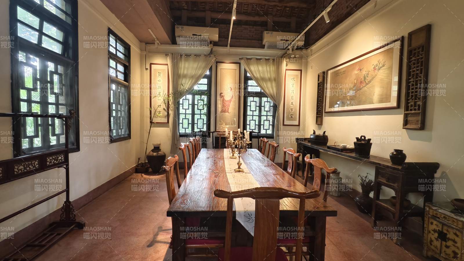 古色古香的中式客厅图片