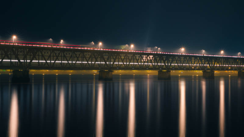 杭州钱塘江大桥夜桥光影图片