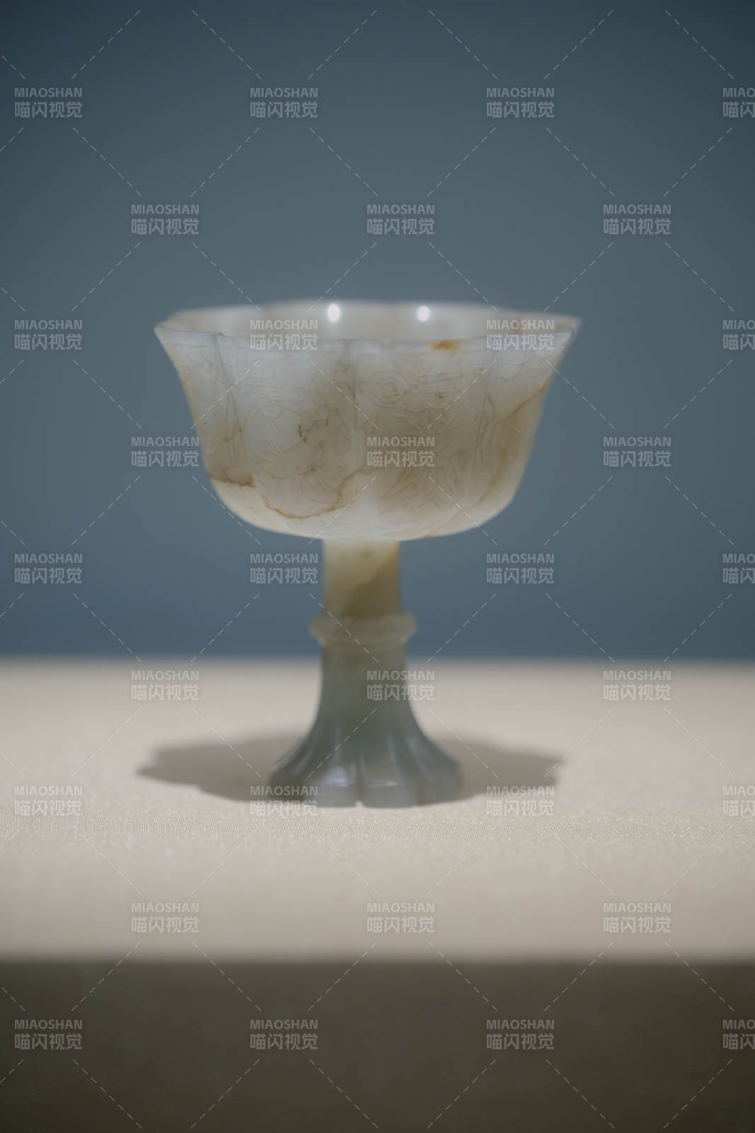 玉雕高足杯图片