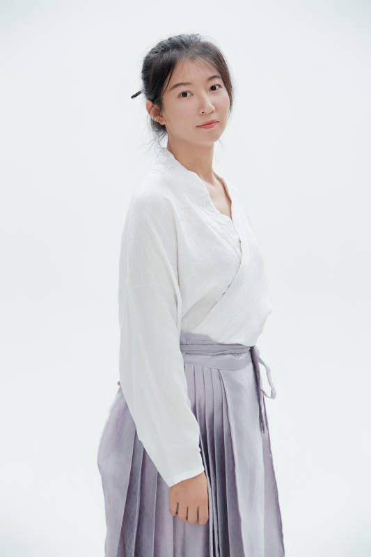 汉服风韵人像棚拍汉服女性图片