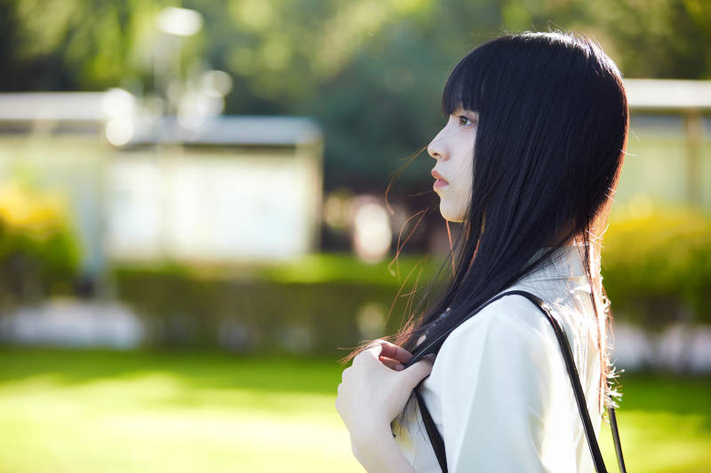 穿着日系JK制服的亚洲少女图片