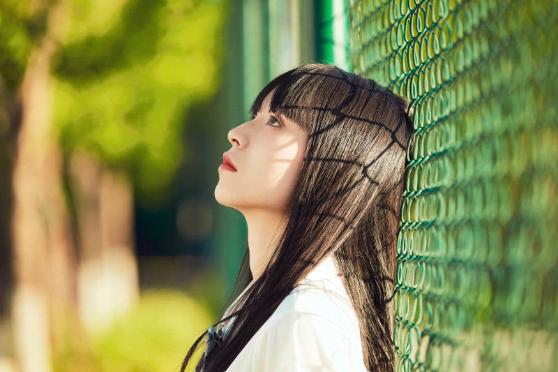 穿着日系JK制服的亚洲少女图片