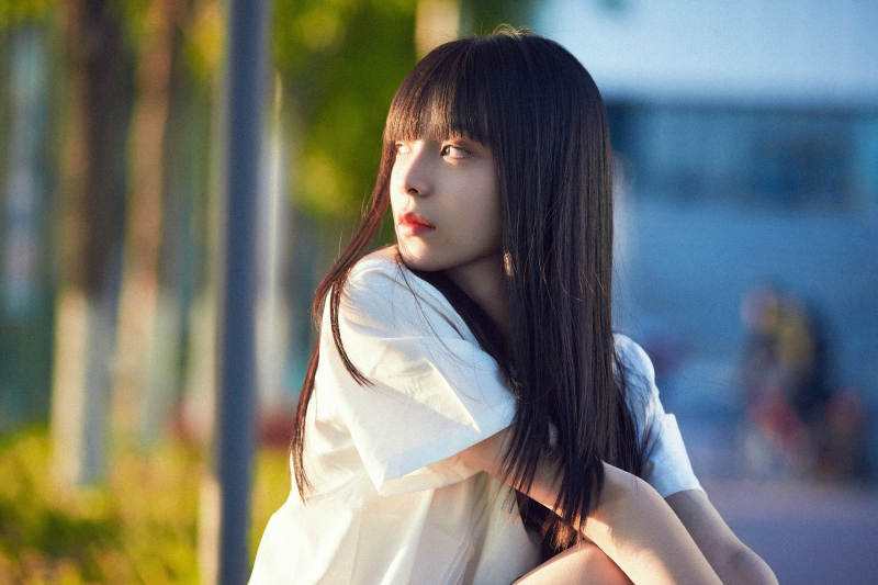 穿着日系JK制服的亚洲少女图片