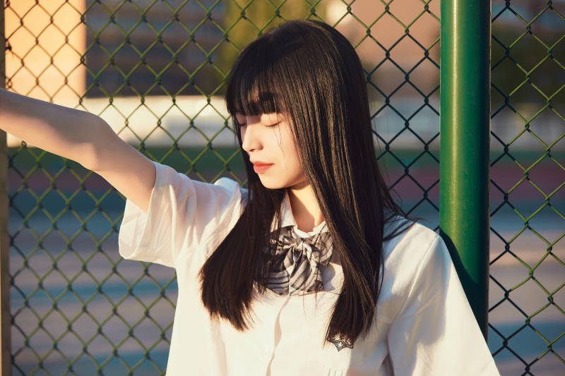 穿着日系JK制服的亚洲少女图片