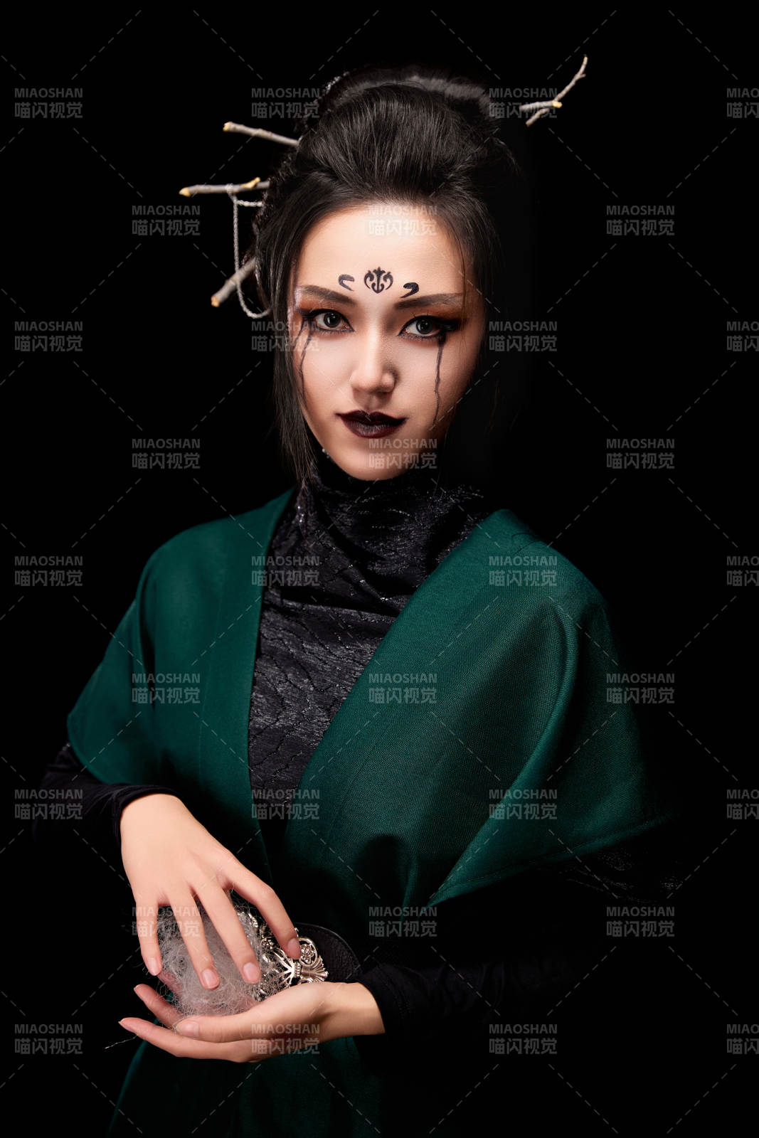 COS古代神话传说中精怪仙魔的东方女性图片