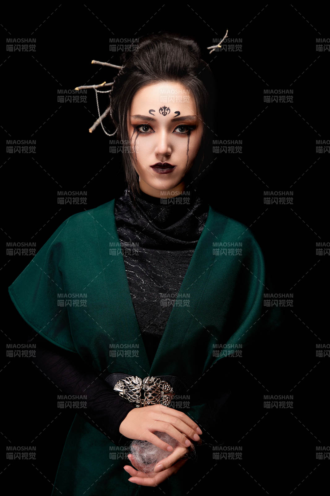 COS古代神话传说中精怪仙魔的东方女性图片