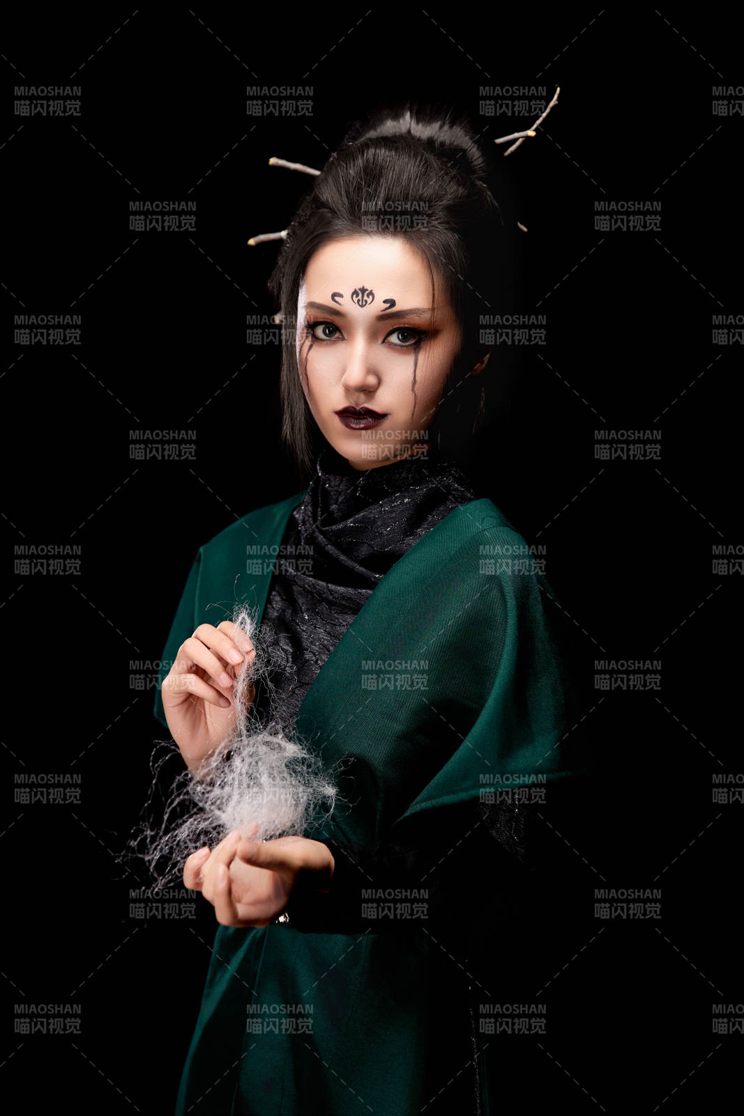 COS古代神话传说中精怪仙魔的东方女性图片