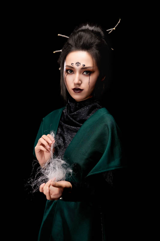 COS古代神话传说中精怪仙魔的东方女性图片