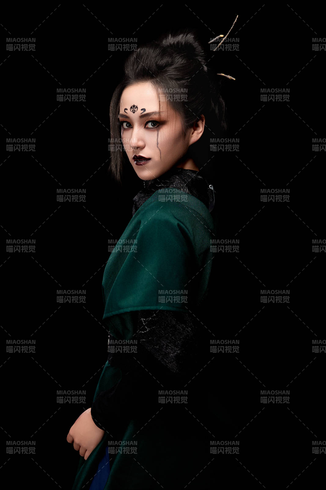 COS古代神话传说中精怪仙魔的东方女性图片