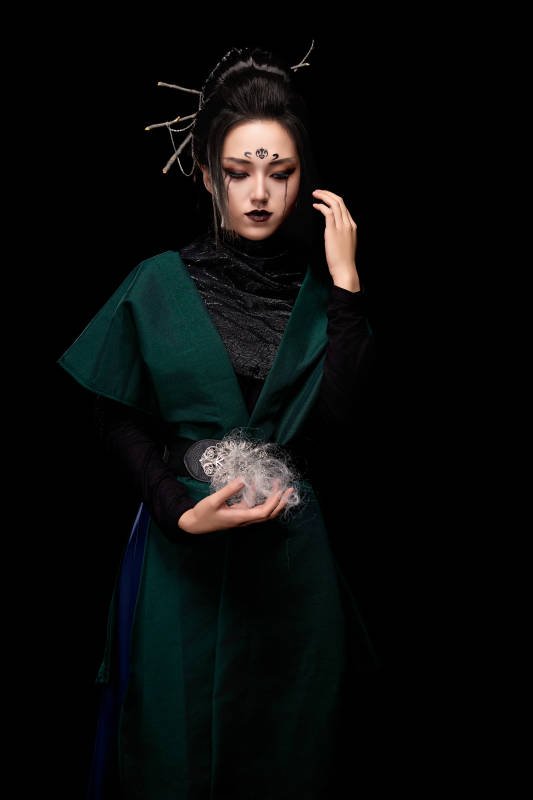 COS古代神话传说中精怪仙魔的东方女性图片