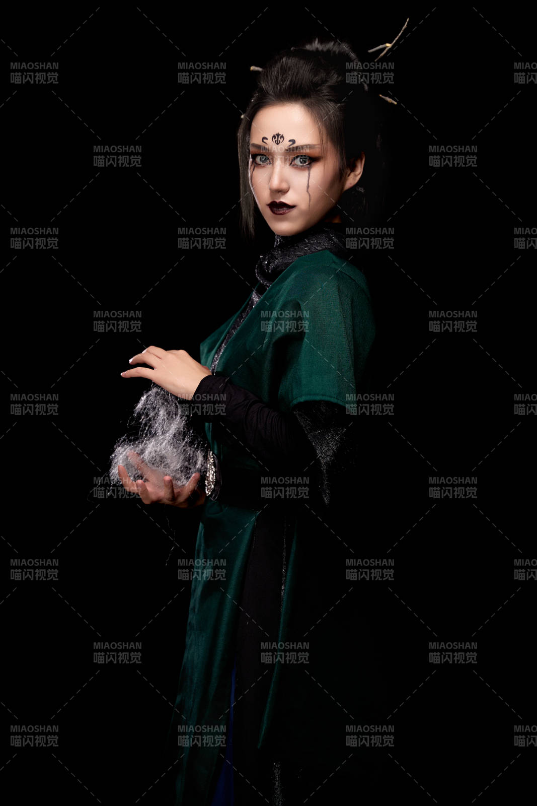 COS古代神话传说中精怪仙魔的东方女性图片