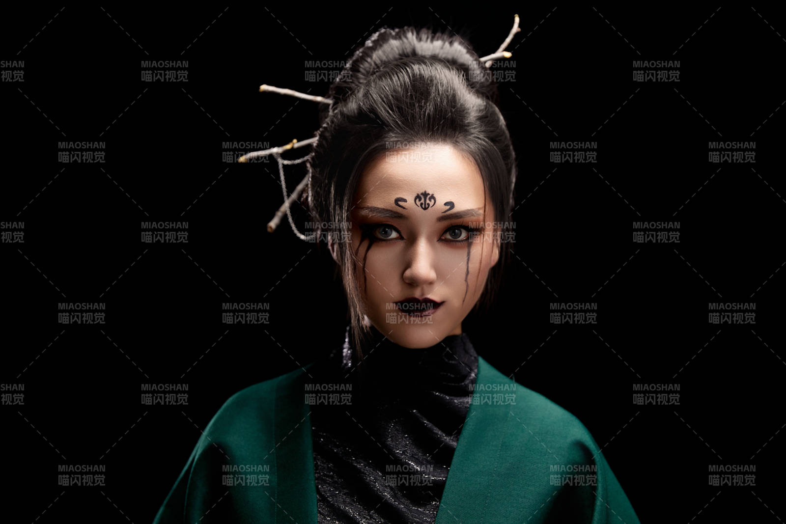 COS古代神话传说中精怪仙魔的东方女性图片