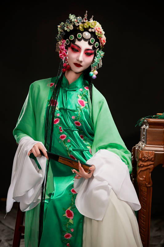 国粹戏曲京剧昆曲青衣旦角形象的中国少女图片