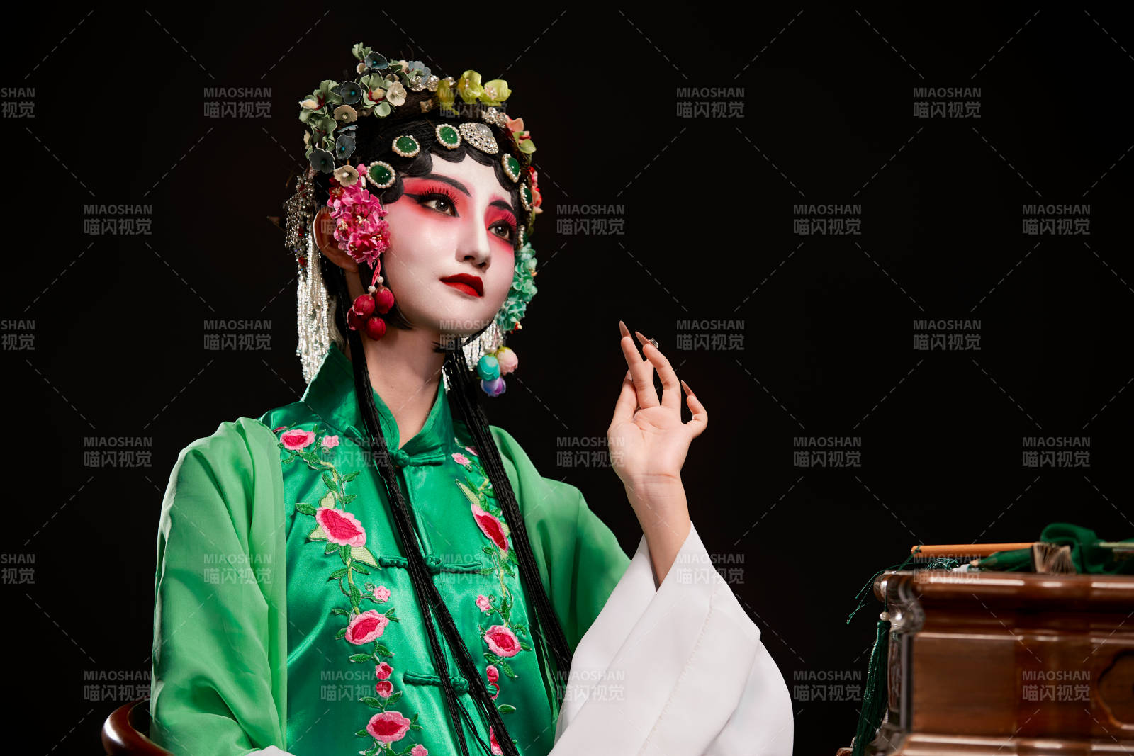 国粹戏曲京剧昆曲青衣旦角形象的中国少女图片