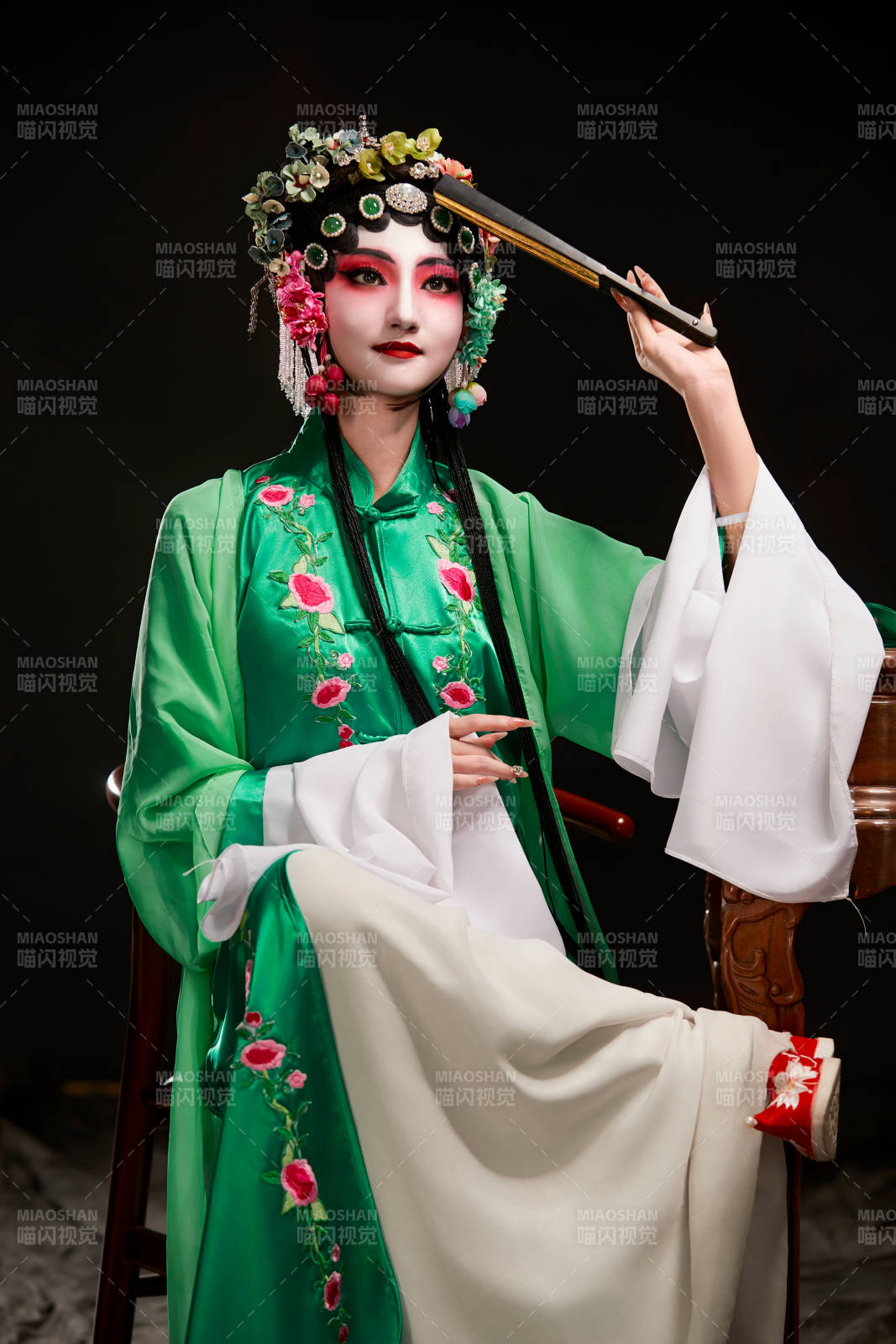 国粹戏曲京剧昆曲青衣旦角形象的中国少女图片