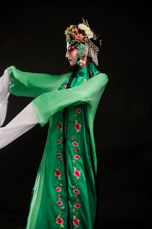 国粹戏曲京剧昆曲青衣旦角形象的中国少女图片