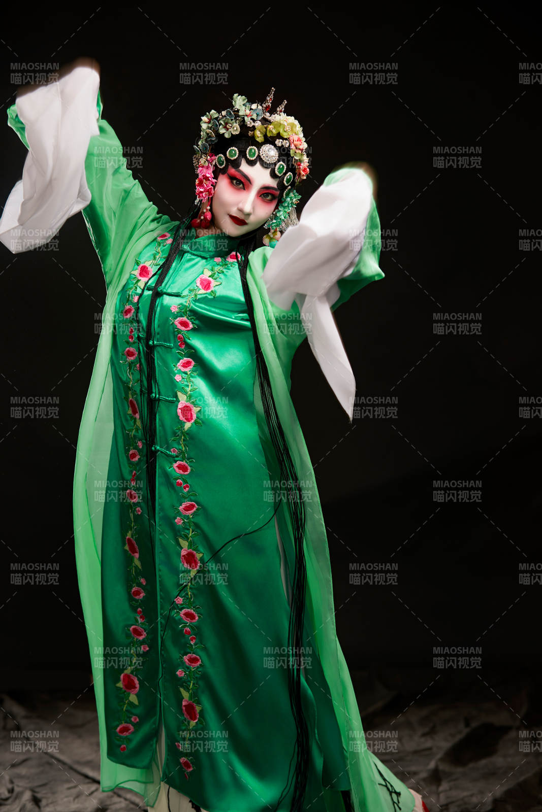 国粹戏曲京剧昆曲青衣旦角形象的中国少女图片