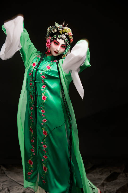 国粹戏曲京剧昆曲青衣旦角形象的中国少女图片